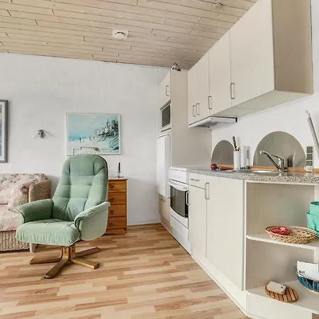 Apartment Gorgeous In With Kitchen *