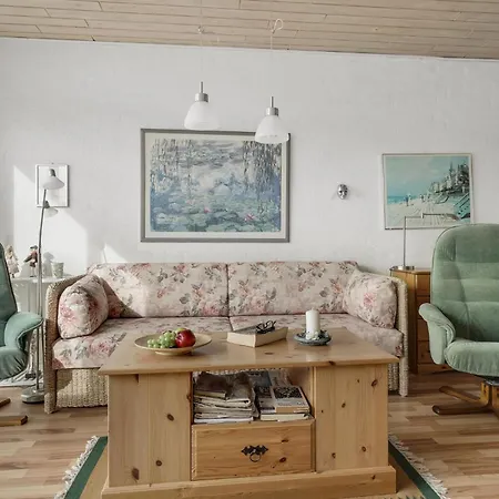 Apartment Gorgeous In With Kitchen Vestervig